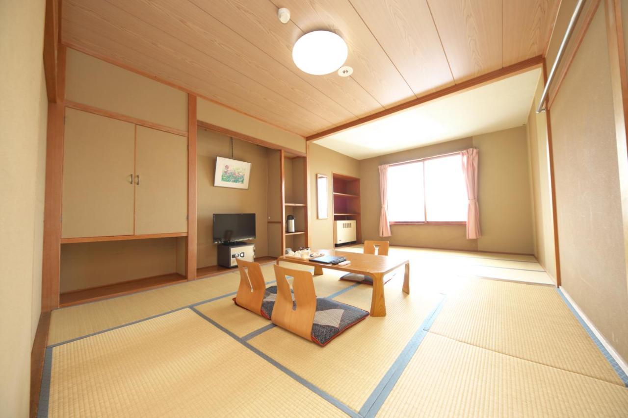 Shiga Swiss Inn Shiga Kogen Bagian luar foto